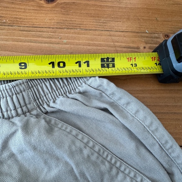 Kids tan shorts large - Picture 6 of 9